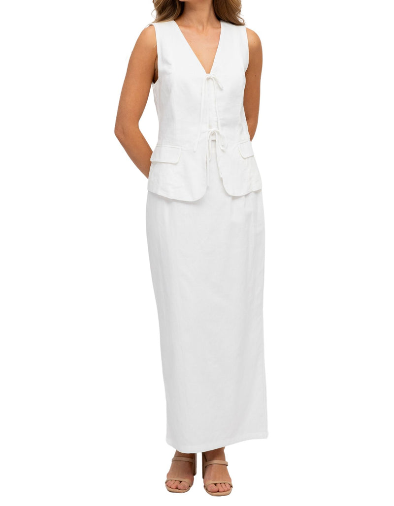 Quill Front Ties Sleeveless Vest Top in White