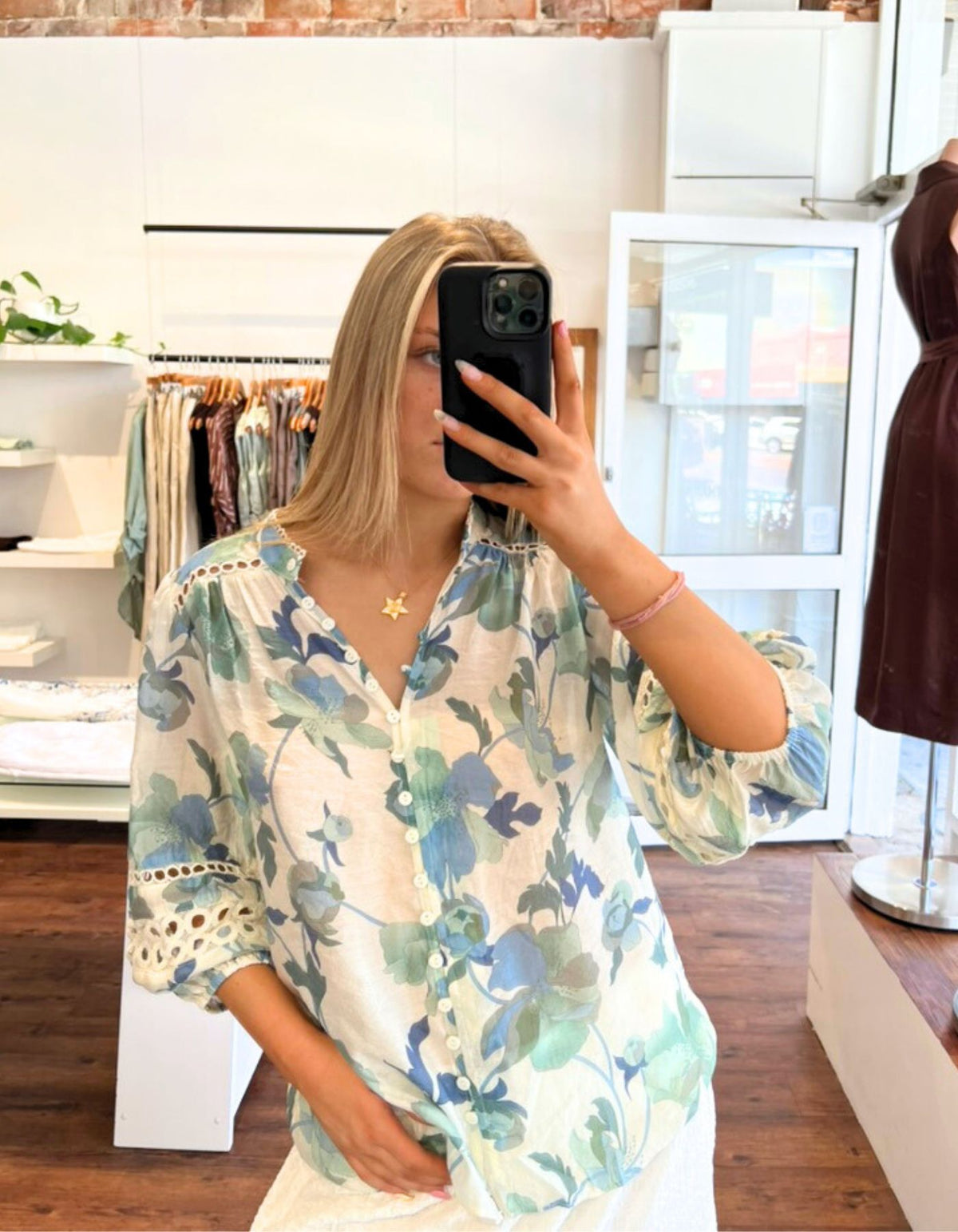 Arin Button Down 3/4 Sleeve Top in Blue Floral