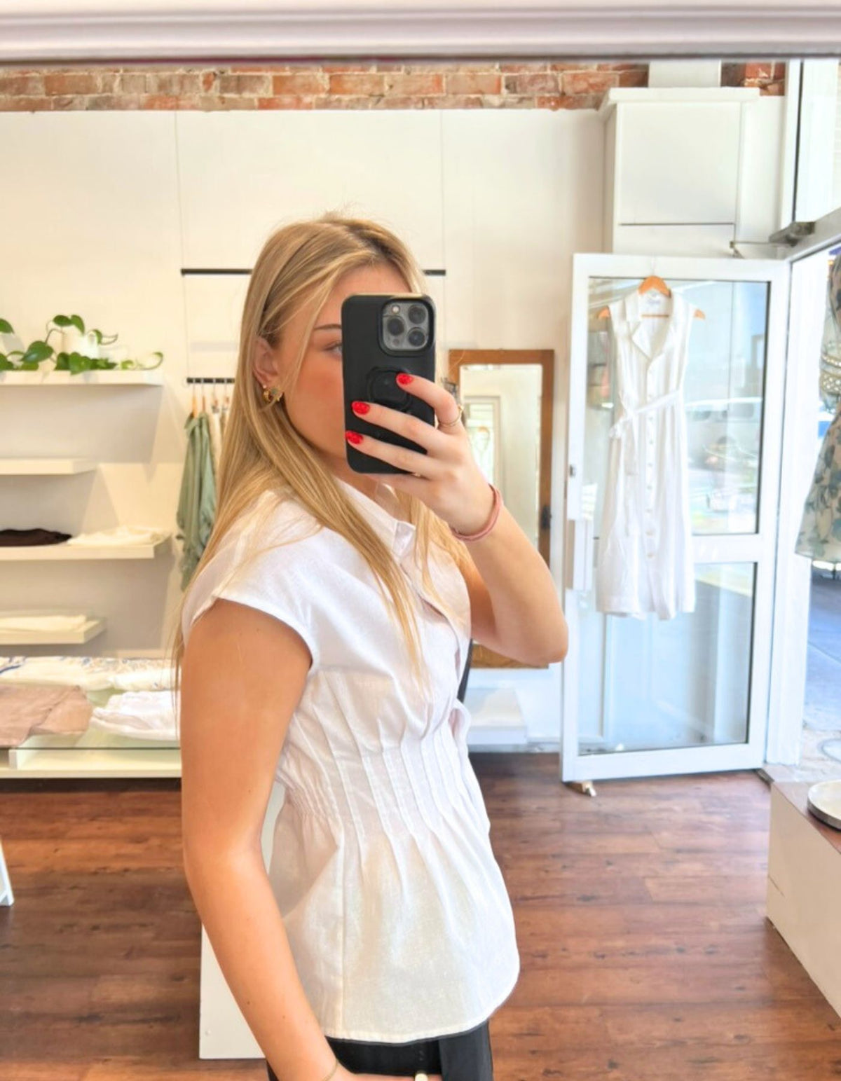 Elsie Sleeveless Top in White