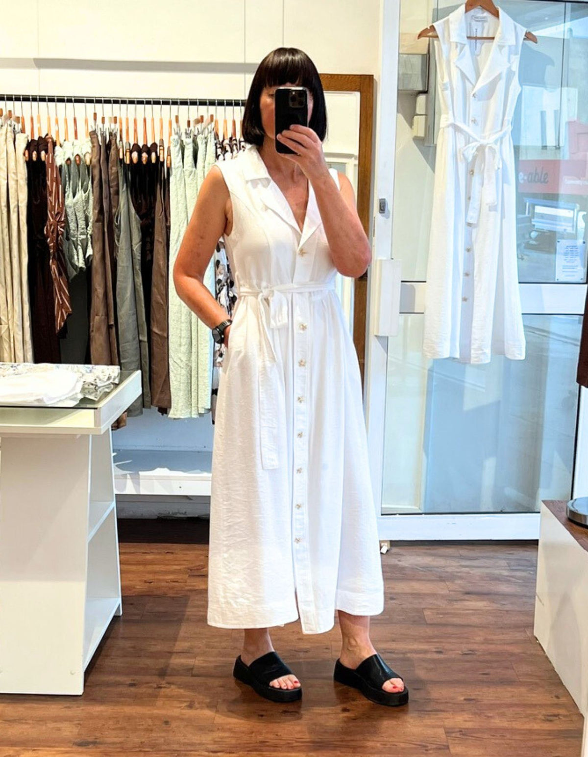 Tara Sleeveless Shirt Dress in White