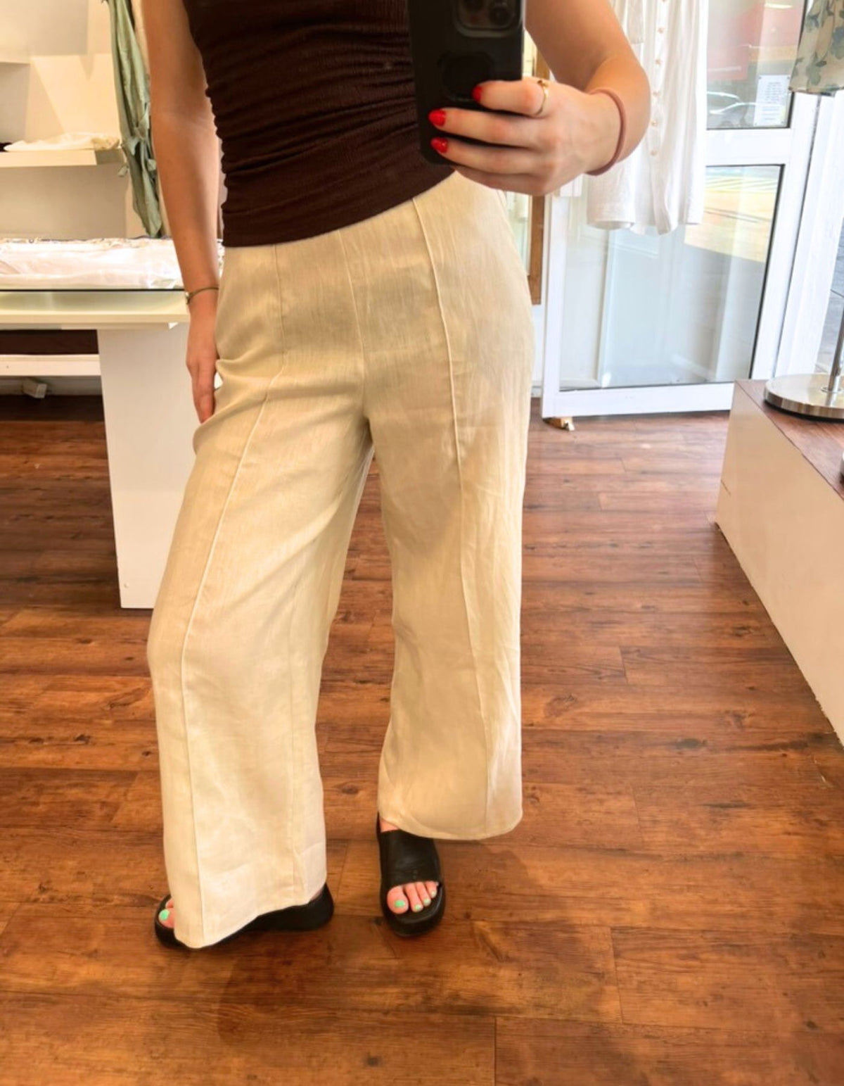 Farah Elastic Back Pants in Beige Linen