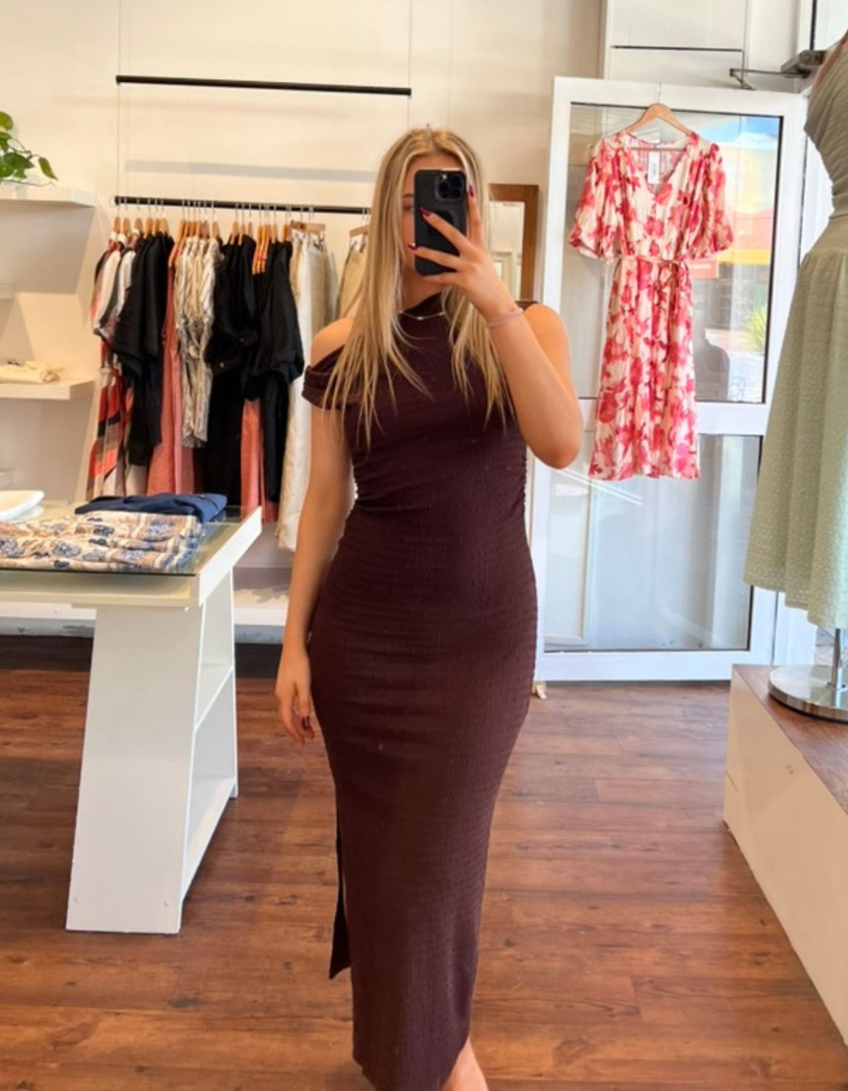 Lucille Drop Sleeve Bodycon Dress in Chocolate