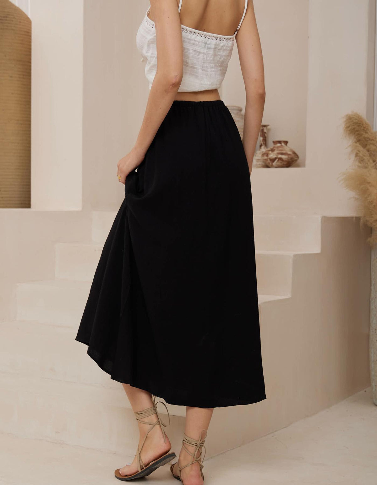 Abigail Elastic Waist MIdi Skirt in Black
