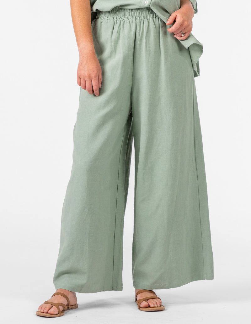 Corbin Elastic Waist Pants in Sage