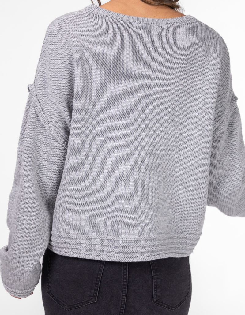 Bryce Relaxed Fit Crew Neck Knit Jumper in Grey