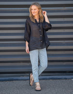 River Relaxed Fit Shirt in Black Linen